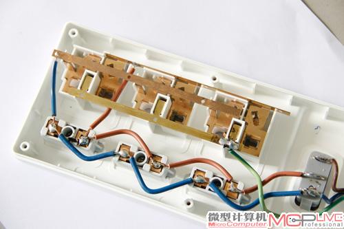 一体成型的铜条传导，用料实在。