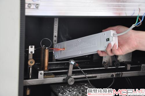 外壳阻燃能力相当优秀
