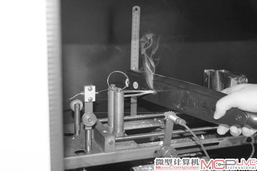 外壳材质具备良好的阻燃能力
