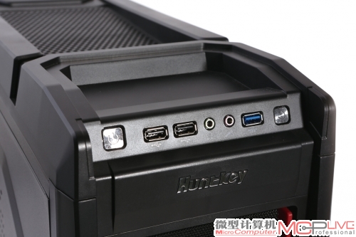 散热与空间 航嘉暗夜骑士A1